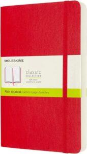 Libreta clásica Moleskine en color rojo.